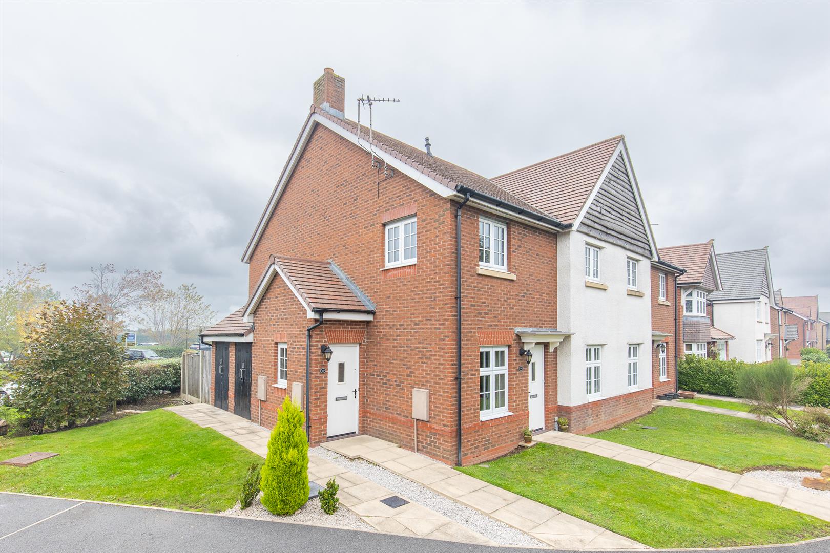 2 bed property in Tillage Close, Preston